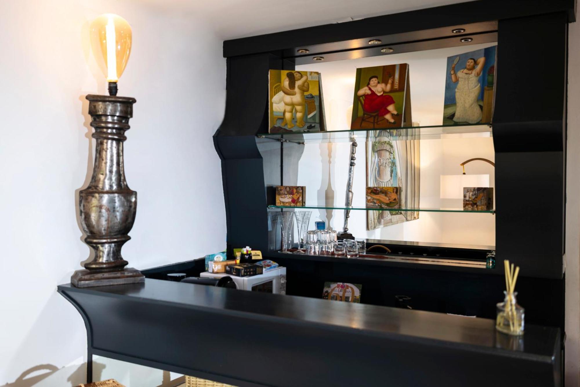 La Bravade Luxe Et Serenite Au Coeur De Saint-Tropez Suites Spacieuses Avec Jardin Enchanteur Zewnętrze zdjęcie